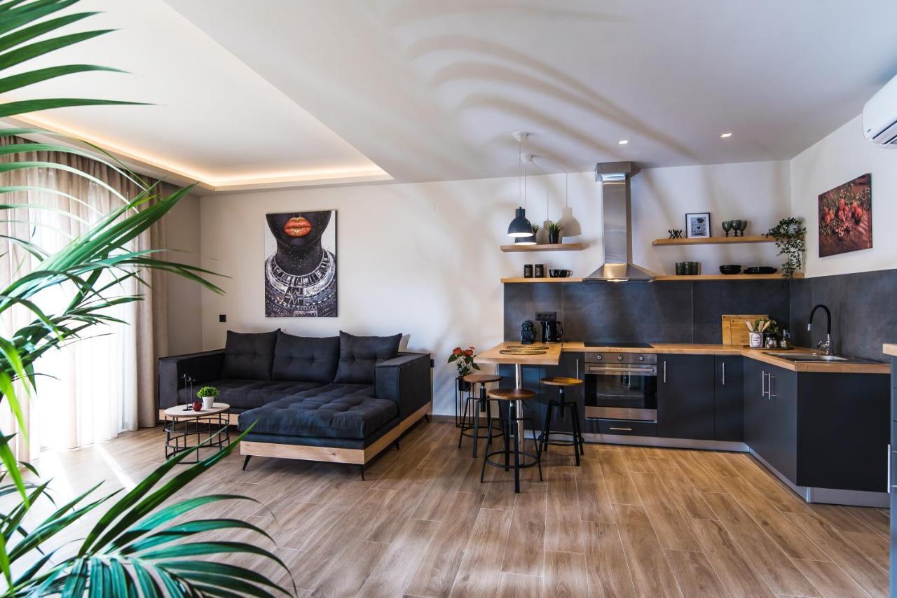 Nuovo Luxury Suite ماليا المظهر الخارجي الصورة