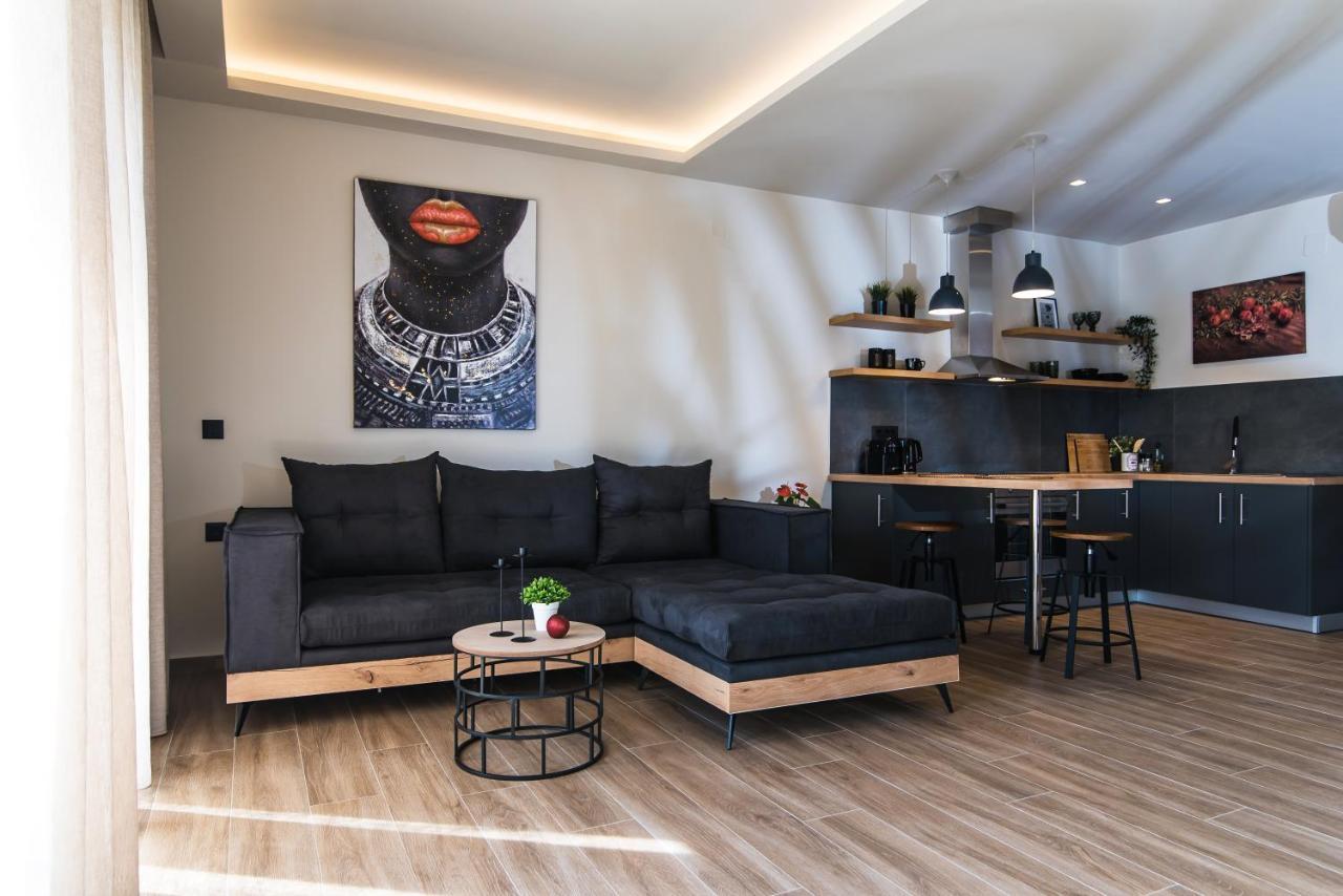 Nuovo Luxury Suite ماليا المظهر الخارجي الصورة