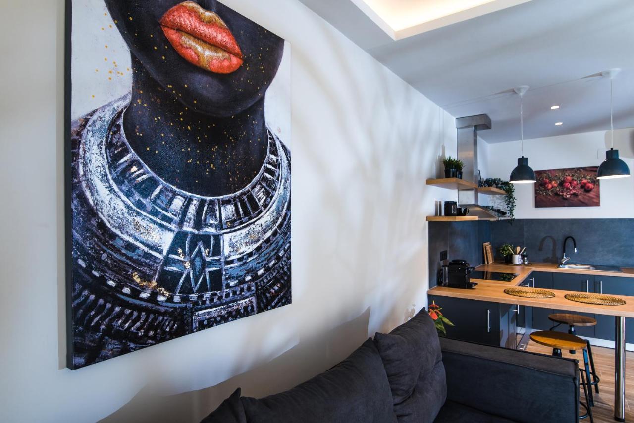 Nuovo Luxury Suite ماليا المظهر الخارجي الصورة